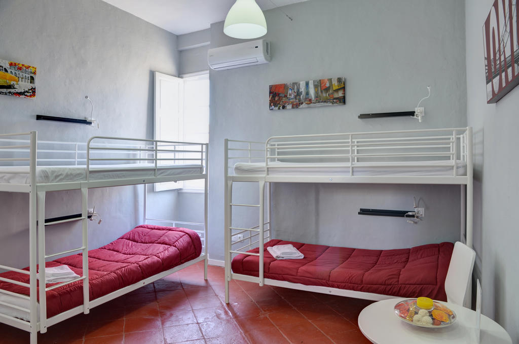 Apartamentos Gold Málaga Quarto foto